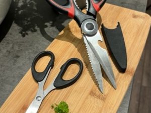 Multipurpose Heavy Duty Kitchen Scissors with Soft Grips